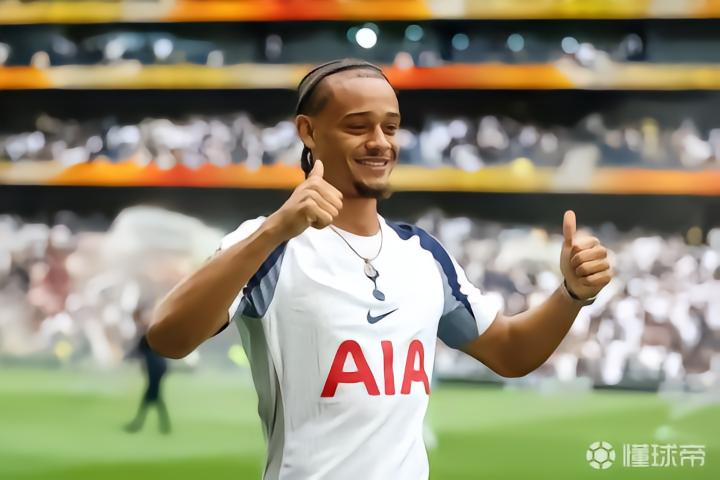 法尔克：如果热刺降级，拜仁夏窗或有机会签下哈维-西蒙斯